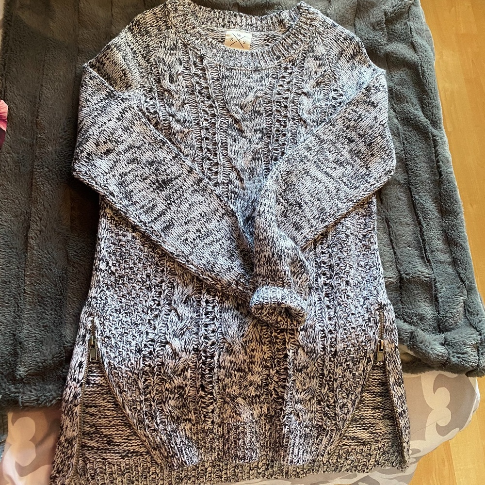 Knit Sweater with Zipper Detail
